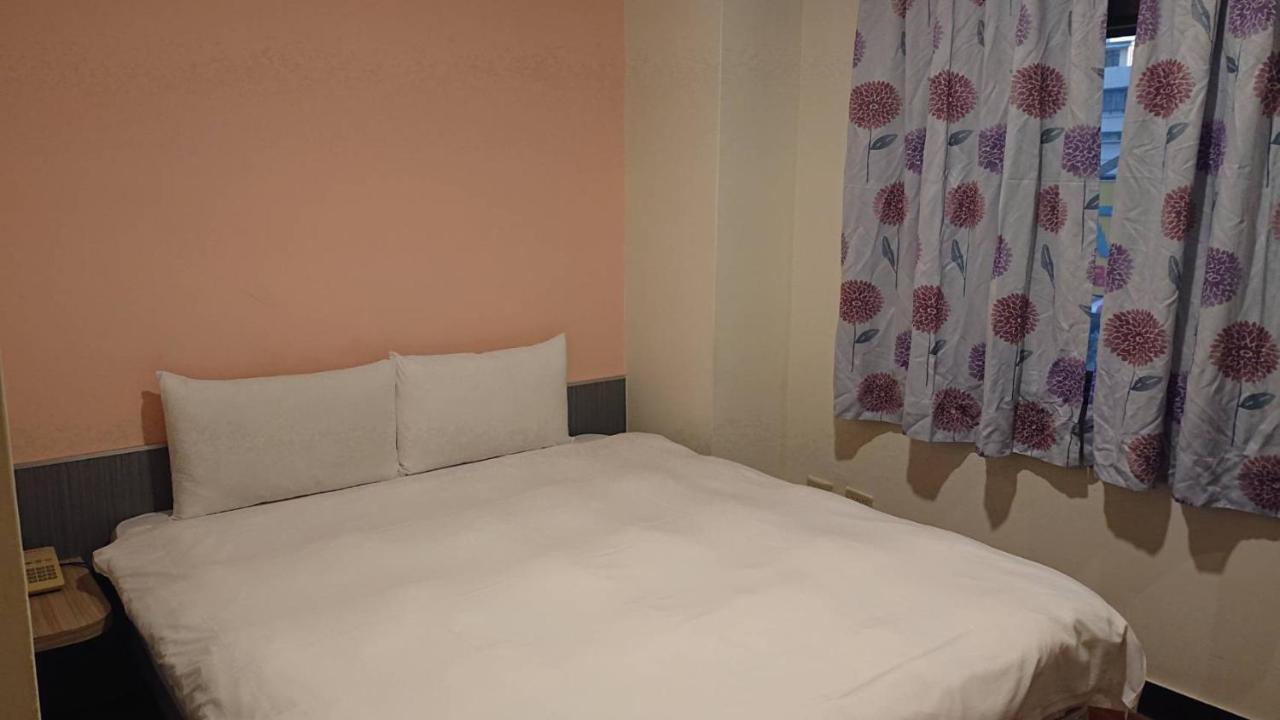 Wan Tai Hotel Chiayi City Exterior foto